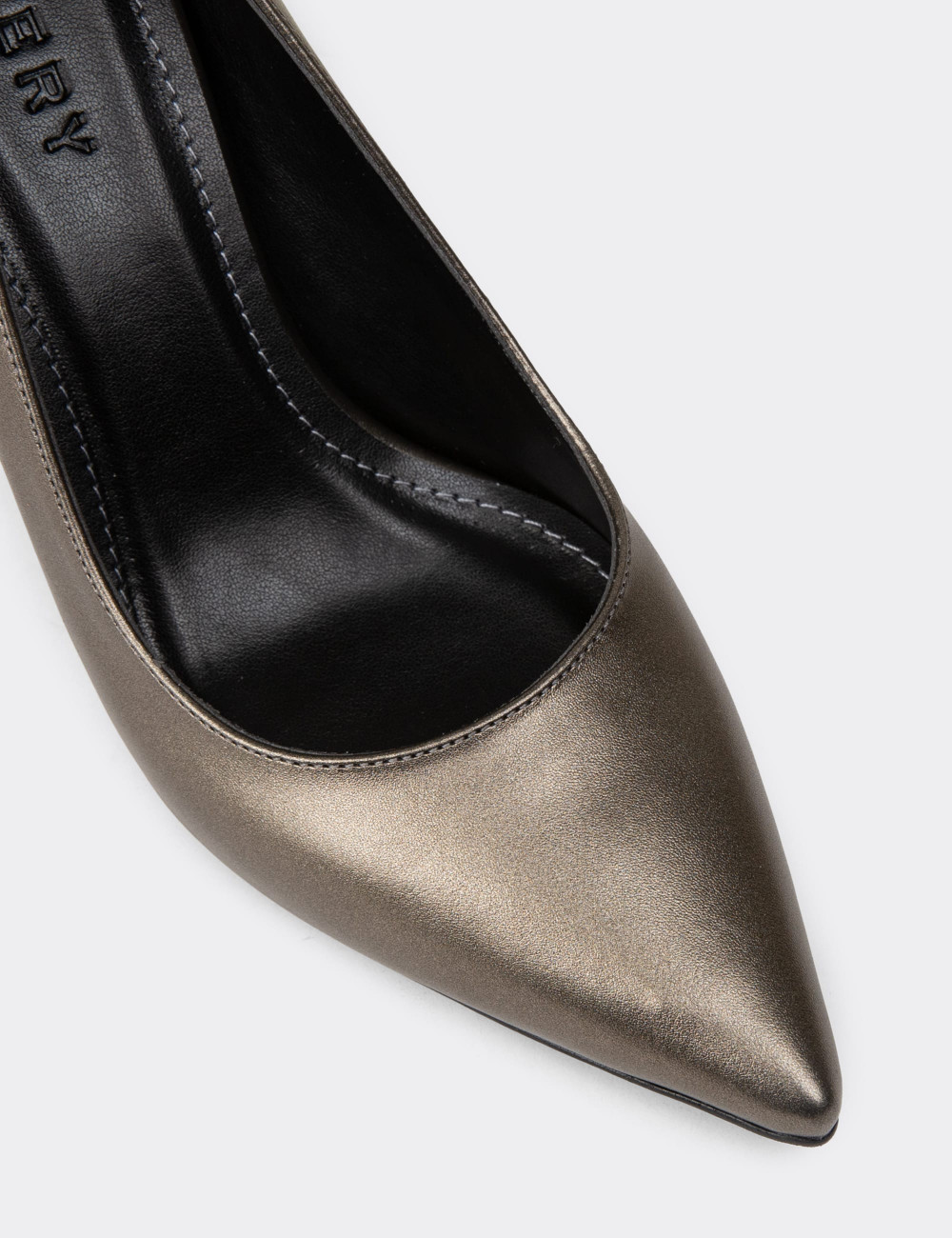 Kadın Platin Renkli Stiletto Topuklu Ayakkabı - P4539ZPLTM01