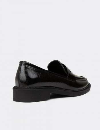 Kadın Rugan Siyah Mokasen - K9040ZSYHC01