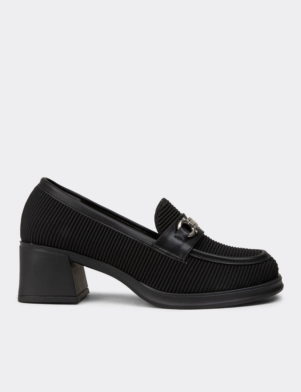 Kadın Siyah Topuklu Loafer Ayakkabı - K1463ZSYHC01