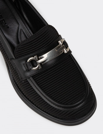 Kadın Siyah Topuklu Loafer Ayakkabı - K1463ZSYHC01