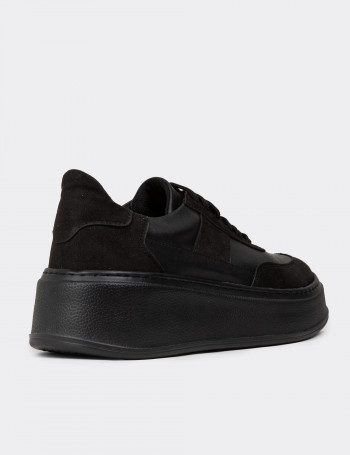 Kadın Siyah Sneaker Ayakkabı - CE488ZSYHC01