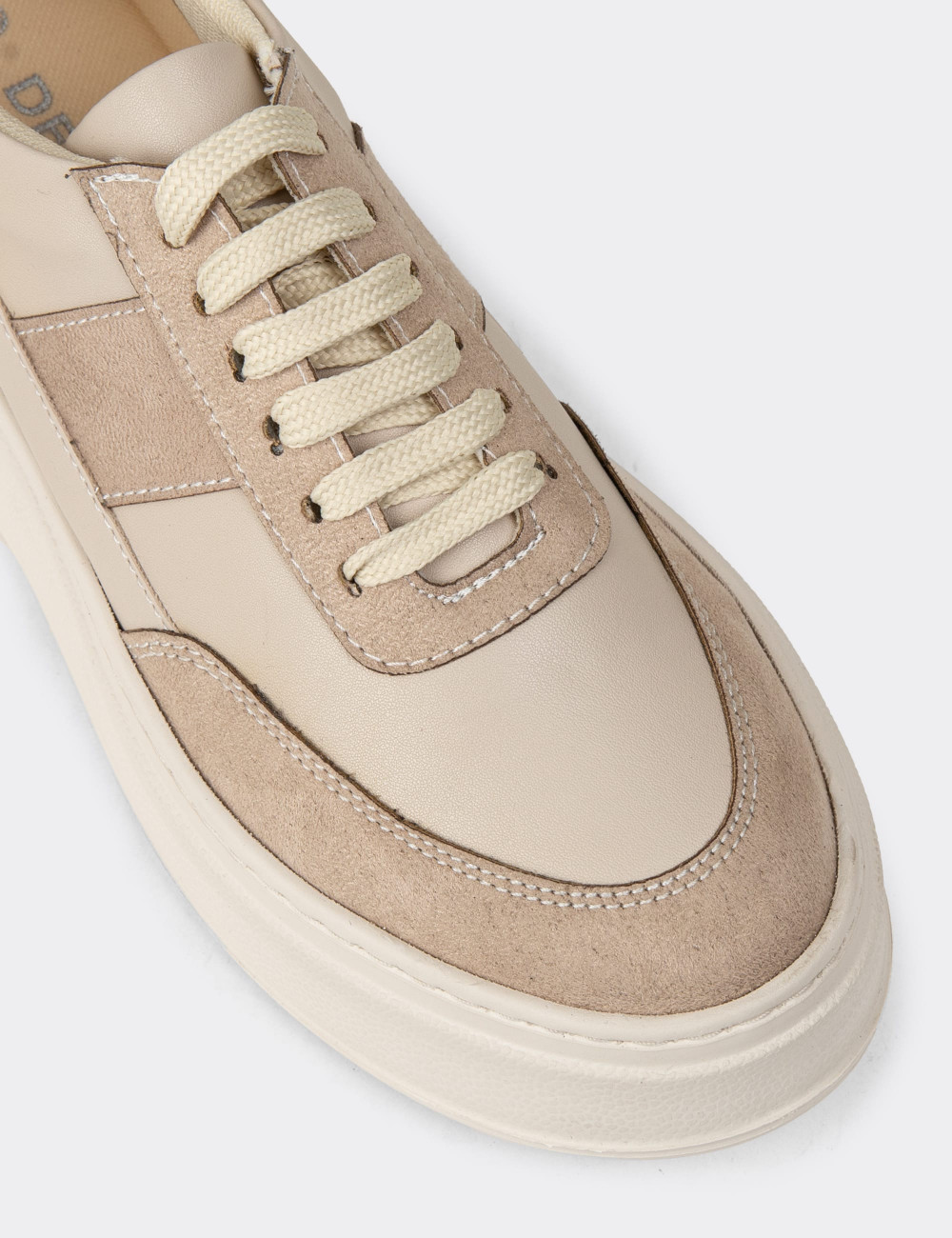 Kadın Bej Renk Sneaker Ayakkabı - CE488ZBEJC01