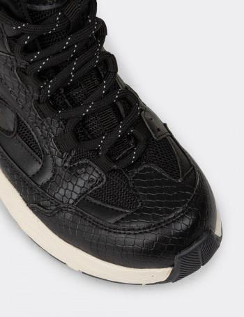 Kadın Siyah Sneaker Bot - 34150ZSYHC01