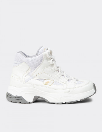 Kadın Beyaz Sneaker Bot