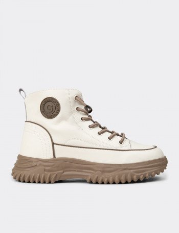 Kadın Hakiki Deri Bej Sneaker Bot