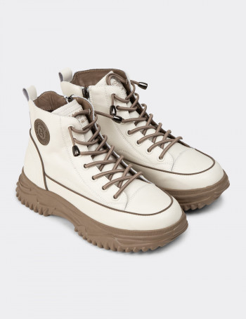Kadın Hakiki Deri Bej Sneaker Bot