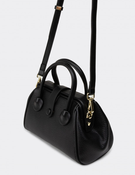 Siyah Kadın El Çantası