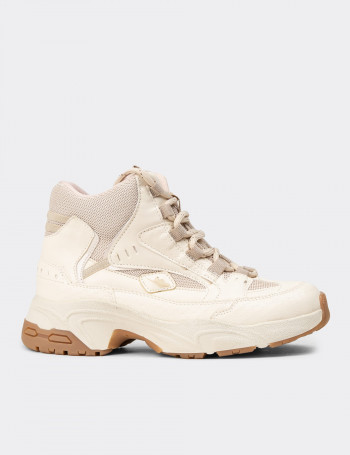 Kadın Bej Sneaker Bot