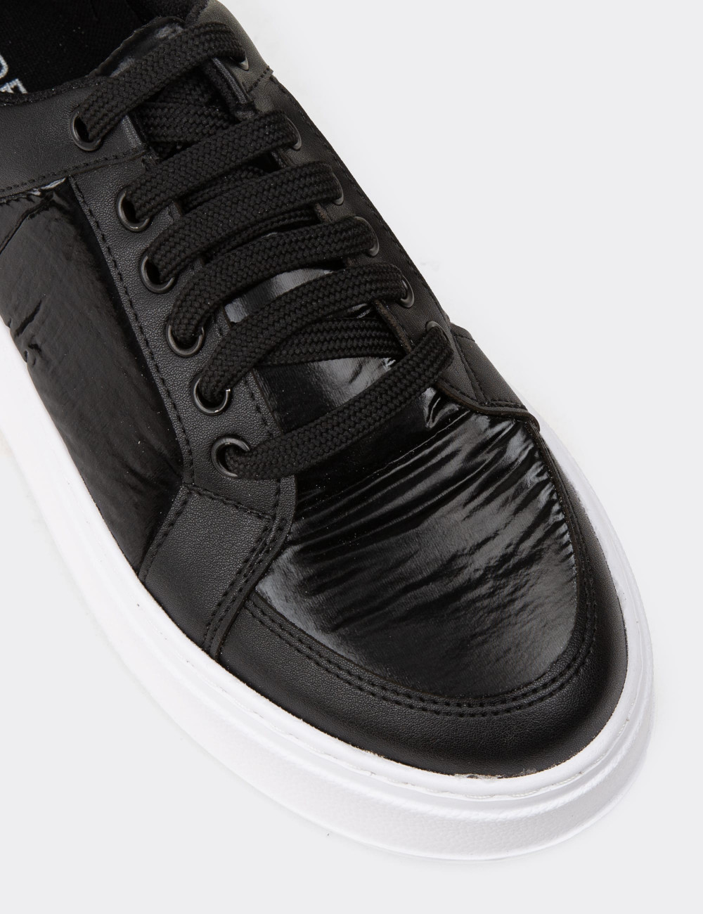Kadın Siyah Sneaker Ayakkabı - CE491ZSYHC03