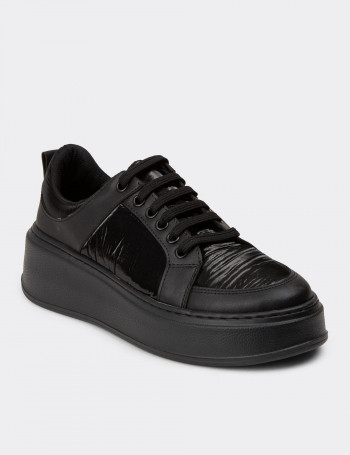 Kadın Siyah Sneaker Ayakkabı