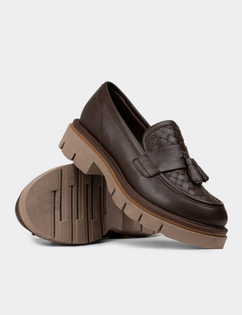 Kadın Hakiki Deri Kahverengi Püsküllü Loafer - F2267ZKHVE01