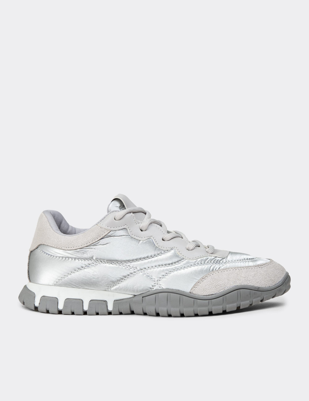 Kadın Gümüş Renk Sneaker Ayakkabı - 55157ZGMSC01