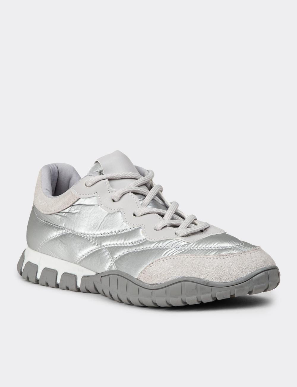 Kadın Gümüş Renk Sneaker Ayakkabı - 55157ZGMSC01