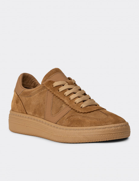 Kadın Hakiki Süet Taba Renk Sneaker Ayakkabı