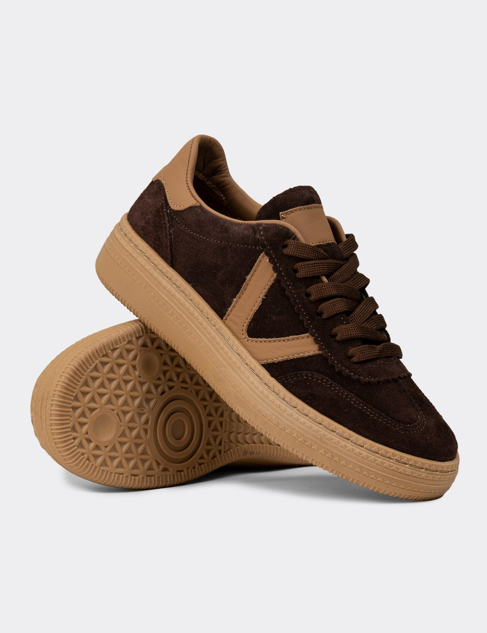 Kadın Hakiki Süet Kahverengi Sneaker Ayakkabı - N0170ZKHVC01