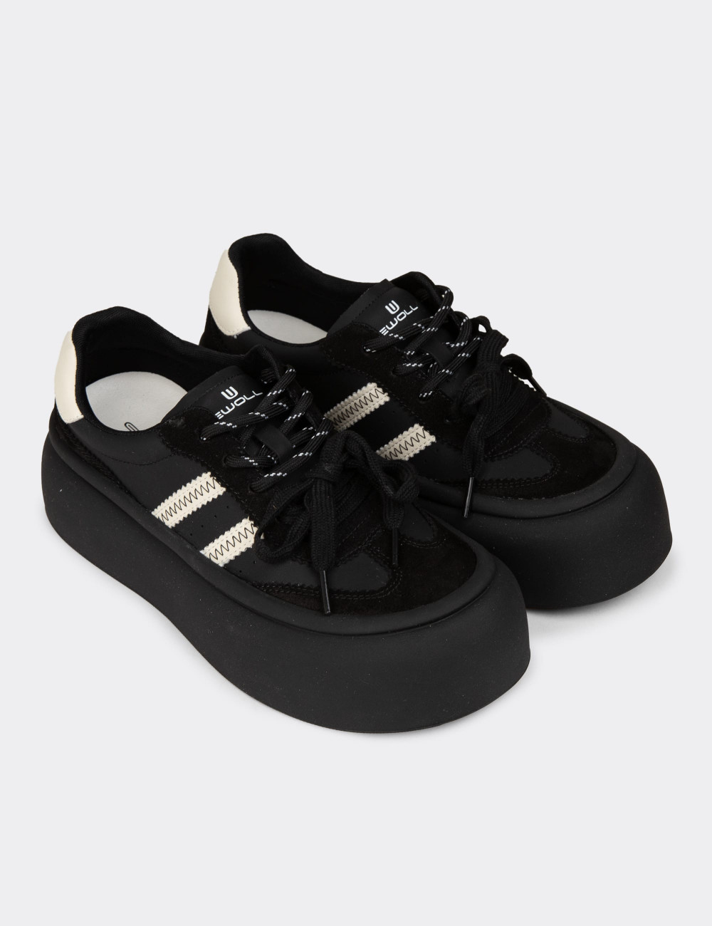Kadın Siyah Sneaker Ayakkabı - E8004ZSYHC01