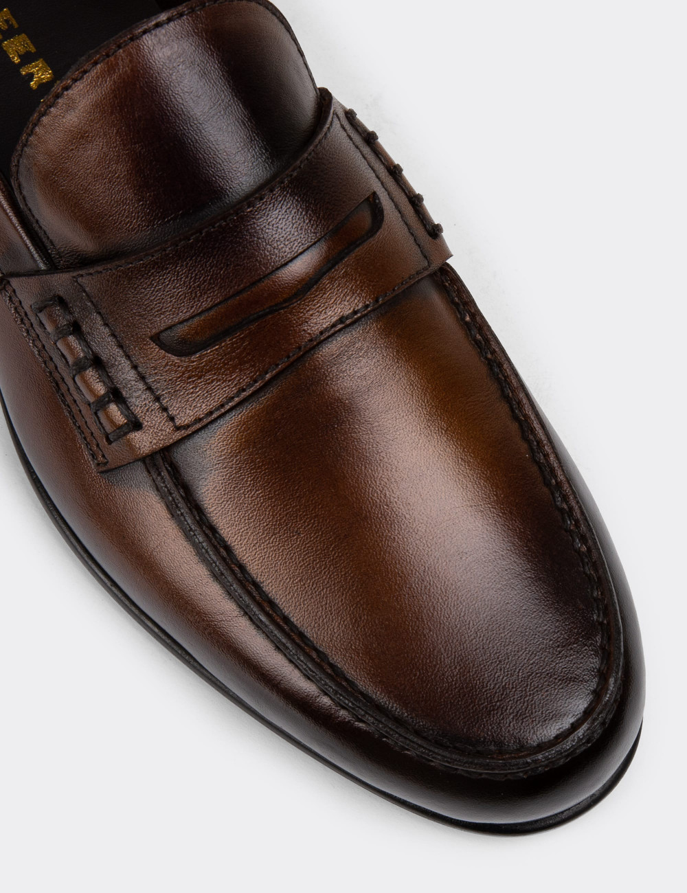 Erkek Vintage Taba Rengi Hakiki Deri Loafer - 01978MTBAC01