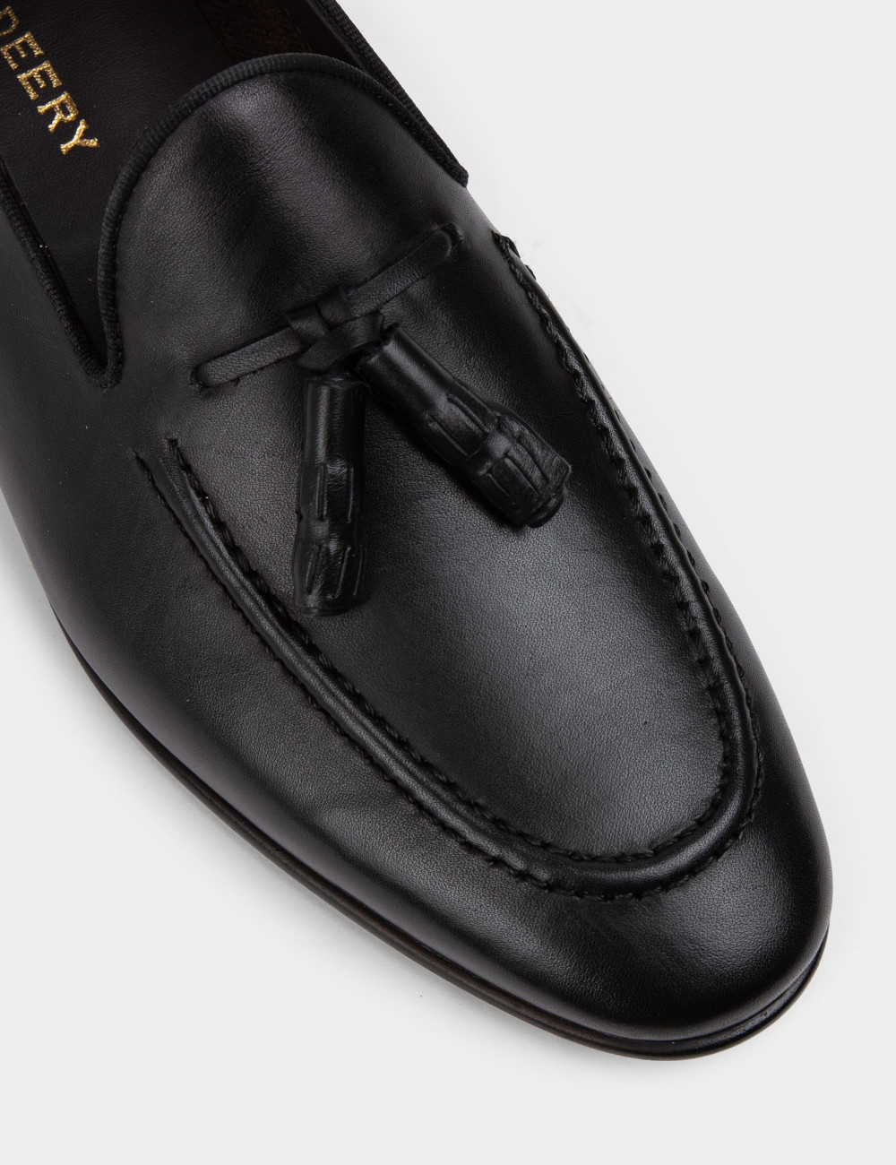 Erkek Hakiki Deri Siyah Püsküllü Loafer - 01701MSYHC46