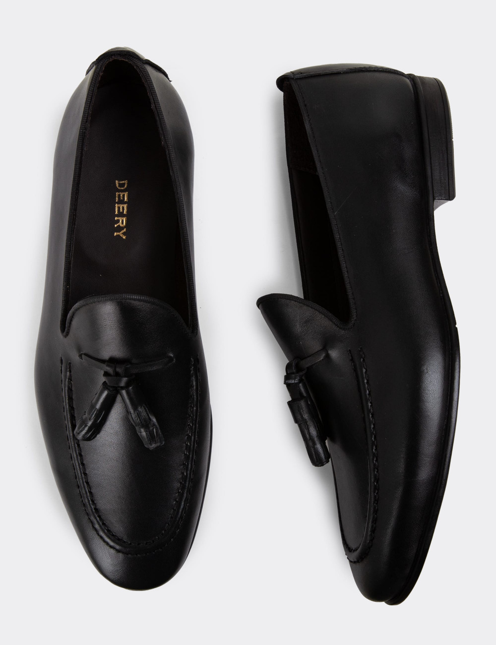Erkek Hakiki Deri Siyah Püsküllü Loafer - 01701MSYHC46