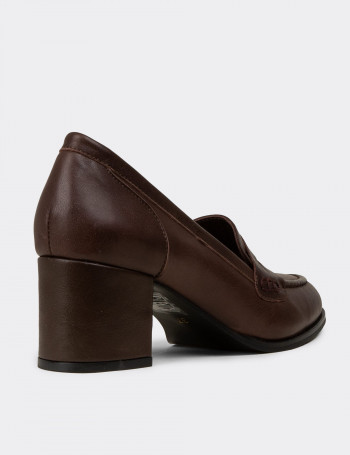 Kadın Kahverengi Hakiki Deri Topuklu Makosen - A3440ZKHVM01