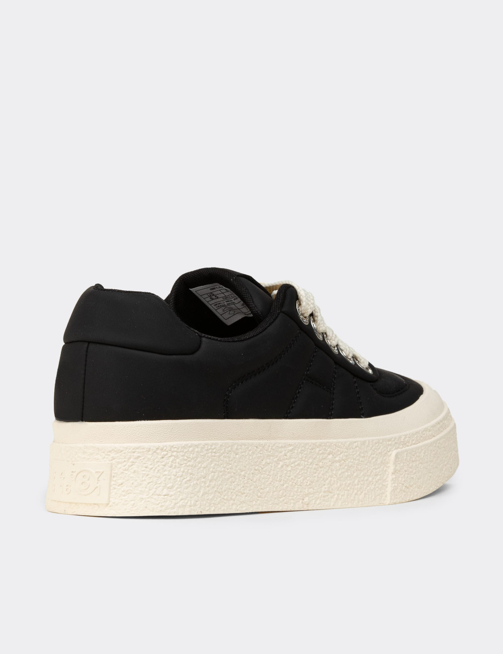 Kadın Siyah Sneaker Ayakkabı - E8020ZSYHC01