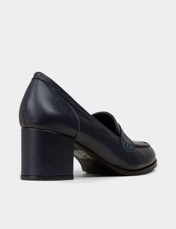 Kadın Hakiki Deri Lacivert Topuklu Makosen - A3440ZLCVM01