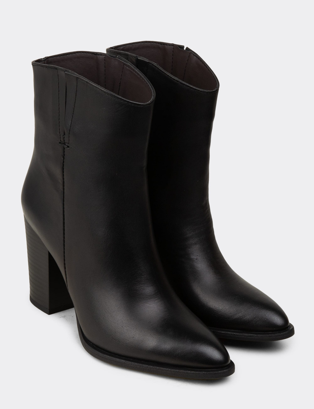 Hakiki Deri Siyah Kadın Bot - E4452ZSYHC01