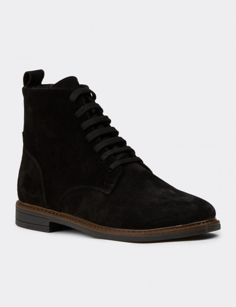 Kadın Hakiki Süet Siyah Bot