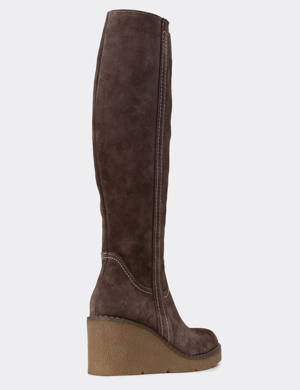Kadın Hakiki Süet Kahverengi Dolgu Topuk Çizme - 61206ZKHVC01