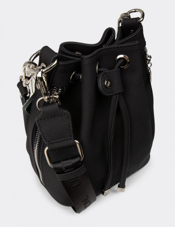 Benetton Siyah Kadın Kol Çantası - B1650ZSYHY03