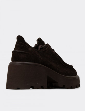 Kadın Hakiki Süet Kahverengi Günlük Ayakkabı - 42411ZKHVC01