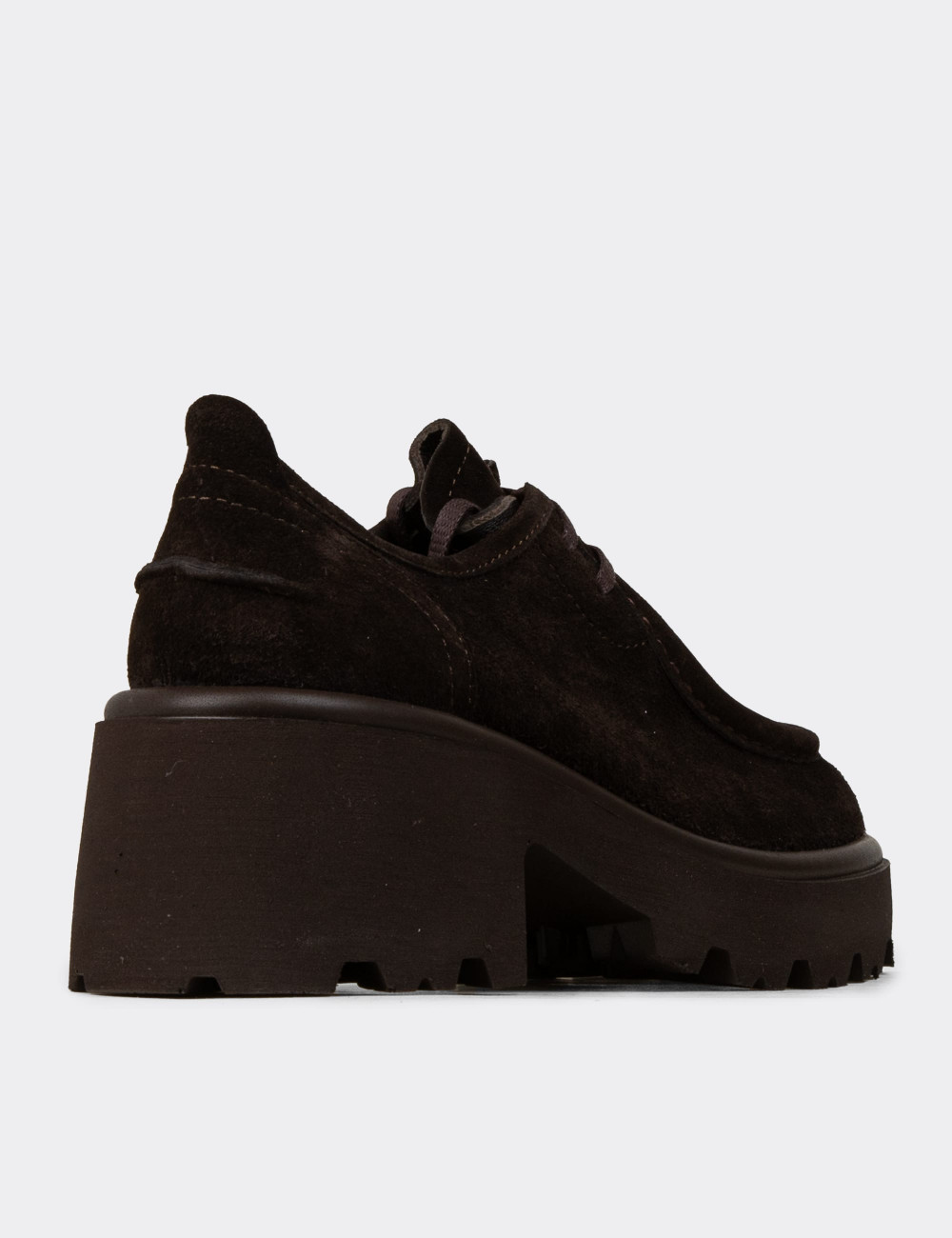 Kadın Hakiki Süet Kahverengi Günlük Ayakkabı - 42411ZKHVC01