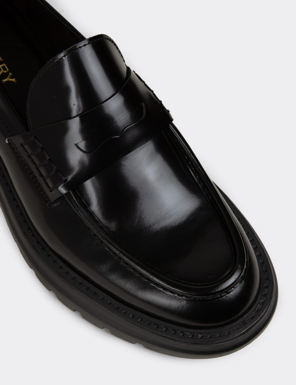 Erkek Hakiki Deri Siyah Loafer Ayakkabı - 02006MSYHE03