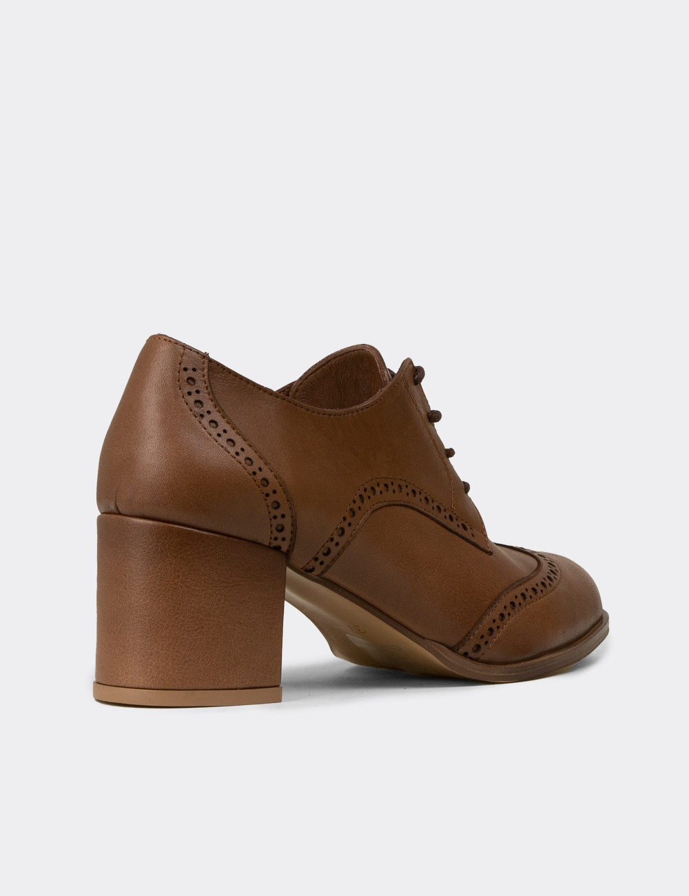 Kadın Hakiki Deri Vizon Renkli Topuklu Günlük Ayakkabı - A3441ZVZNM01