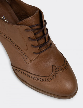 Kadın Hakiki Deri Vizon Renkli Topuklu Günlük Ayakkabı - A3441ZVZNM01