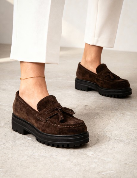 Kadın Hakiki Süet Kahverengi Püsküllü Loafer