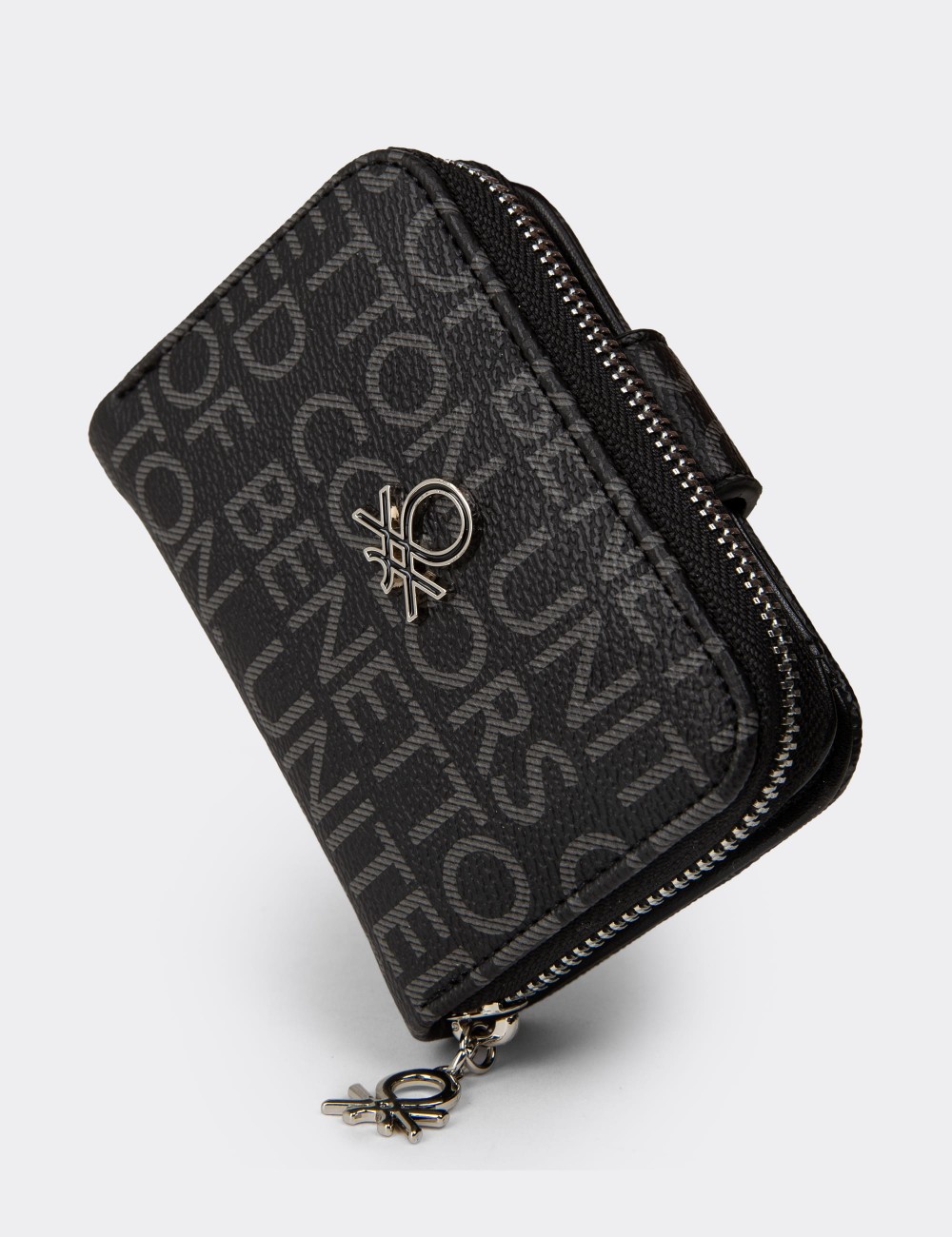 Benetton Siyah Yatay Kadın Cüzdanı - B1659ZSYHZ01