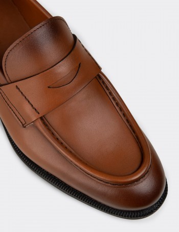 Erkek Taba Renk Hakiki Deri Klasik Loafer Ayakkabı - 02025MTBAC01
