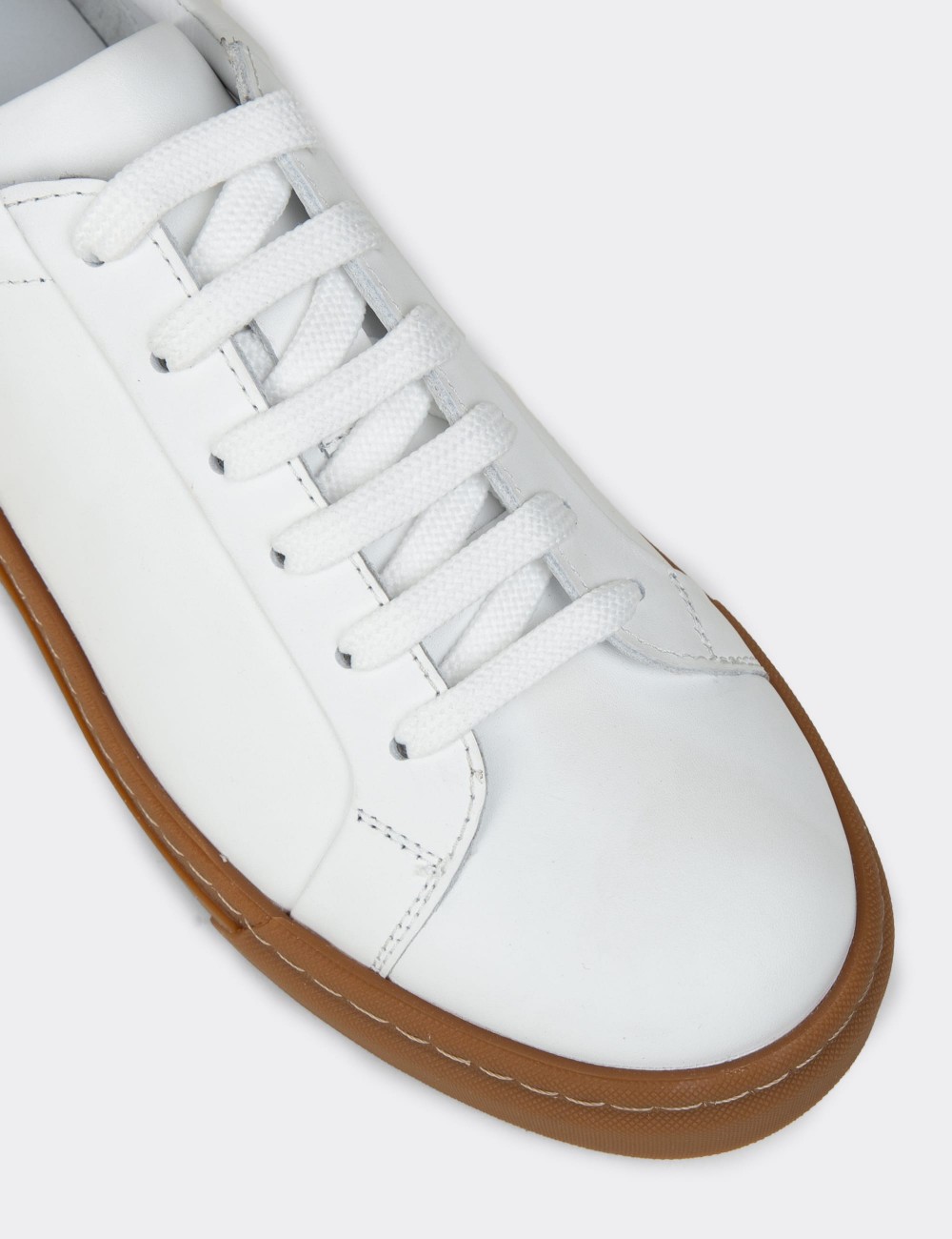 Erkek Beyaz Hakiki Deri Sneaker Ayakkabı - 02018MBYZC03