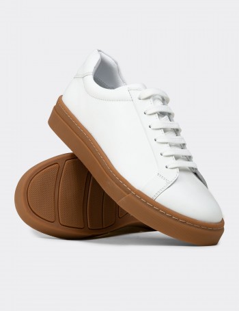 Erkek Beyaz Hakiki Deri Sneaker Ayakkabı - 02018MBYZC03
