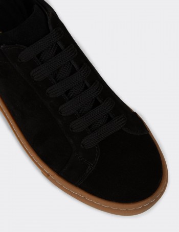 Erkek Hakiki Süet Siyah Sneaker Ayakkabı - 02018MSYHC03