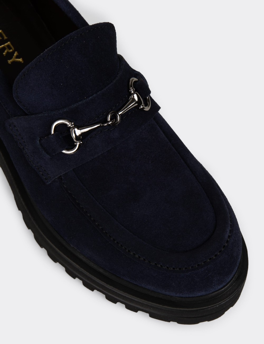 Kadın Hakiki Süet Lacivert Toka Detaylı Loafer - 02024ZLCVE01