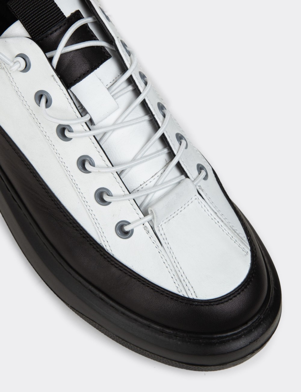 Erkek Hakiki Deri Beyaz Sneaker Ayakkabı - 02026MBYZE01