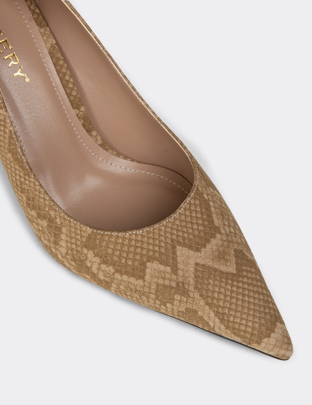 Kadın Bej Piton Desenli Orta Topuklu Stiletto - V4030ZBEJM01