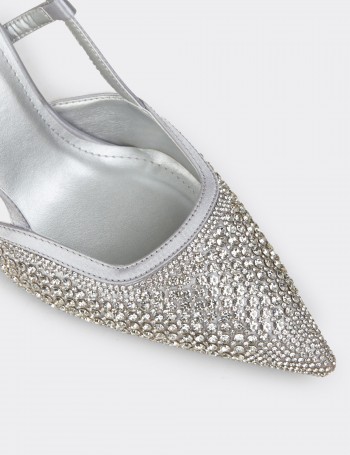 Kadın Taş Detaylı Gümüş Renk Slingback Stiletto - RD140ZGMSM01