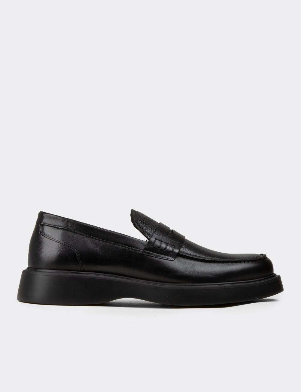 Erkek Siyah Hakiki Deri Loafer Ayakkabı - F6683MSYHP01