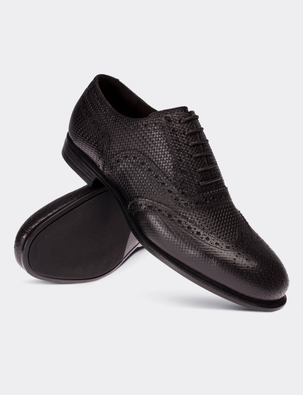 Hakiki Deri Örgü Desen Siyah Klasik Erkek Ayakkabı - 01182MSYHC05