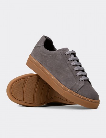 Erkek Gri Hakiki Süet Sneaker Ayakkabı - 02018MGRIC03
