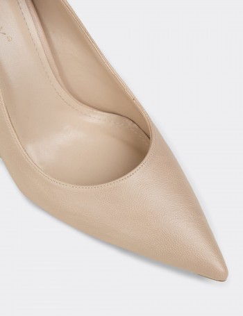 Kadın Bej Stiletto Topuklu Ayakkabı - RD005ZBEJM01