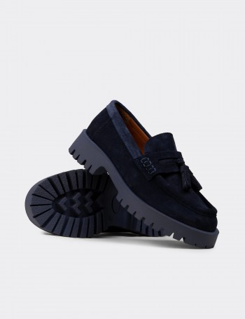 Kadın Hakiki Süet Lacivert Püsküllü Loafer - 02035ZLCVC01